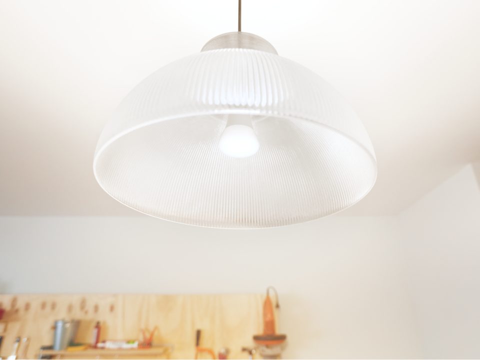 Philips Hue A67 - White Bluetooth E27 Globe hanging