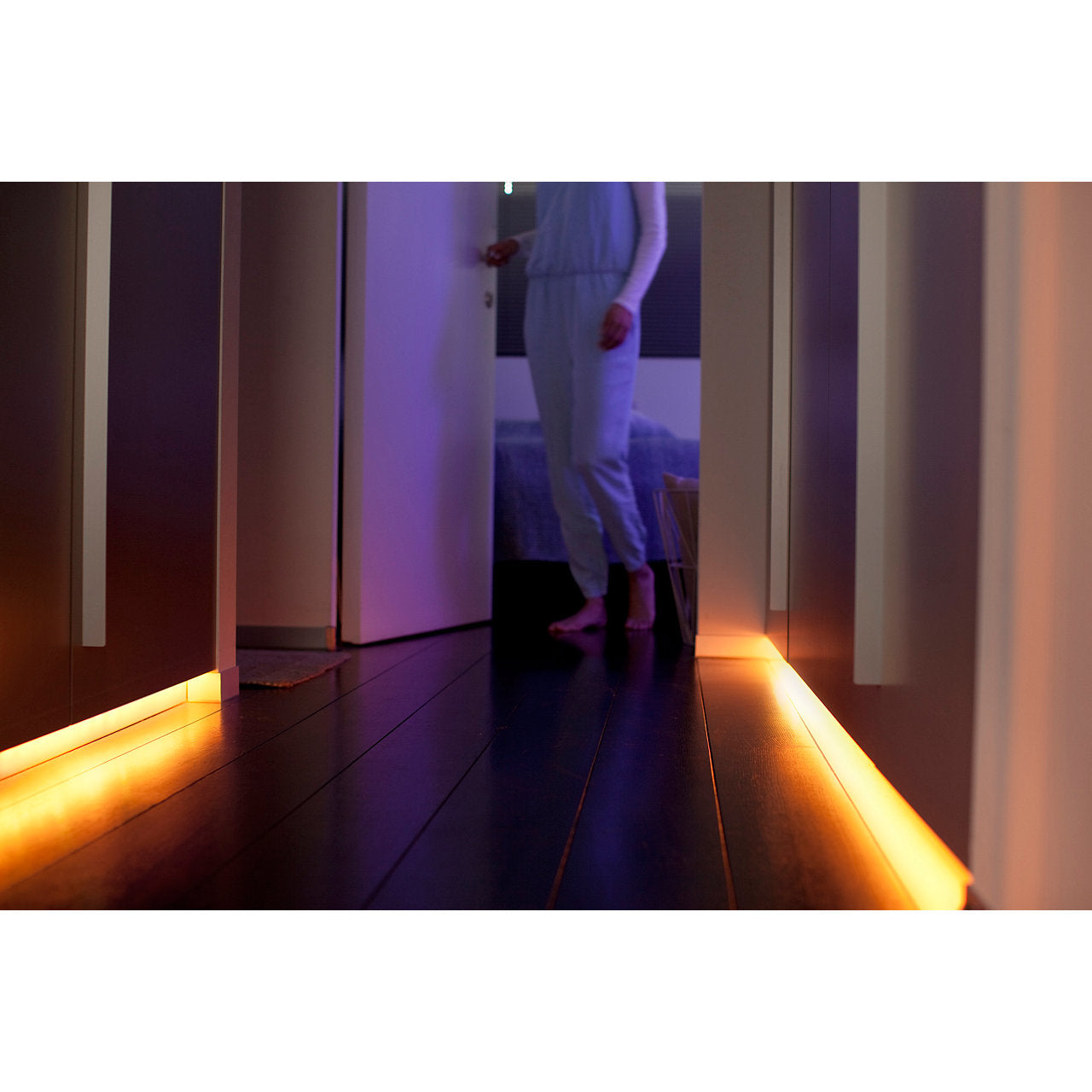 Philips Hue LightStrip Yellow Hall Entension