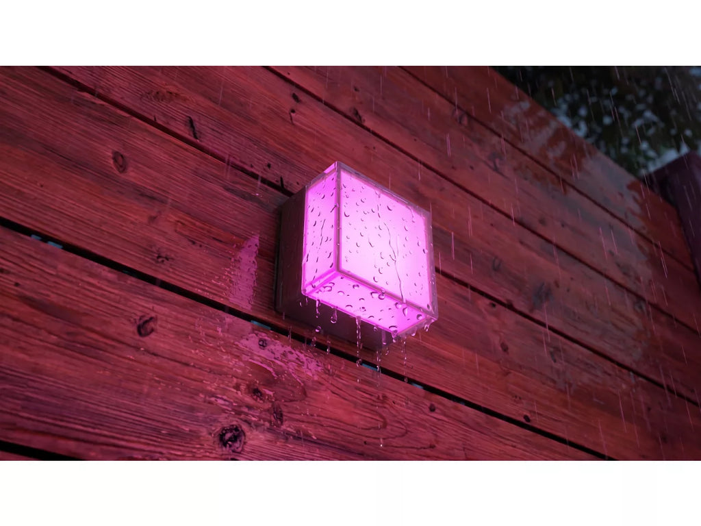 wall light getting wet outdoors from philips hue
