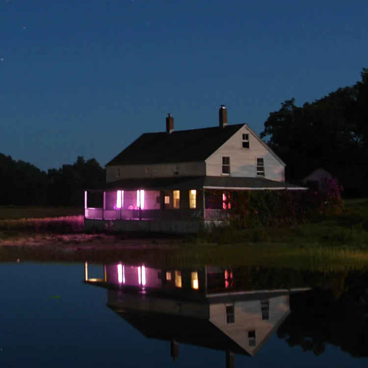 LIFX Super Colour - Smart Light house