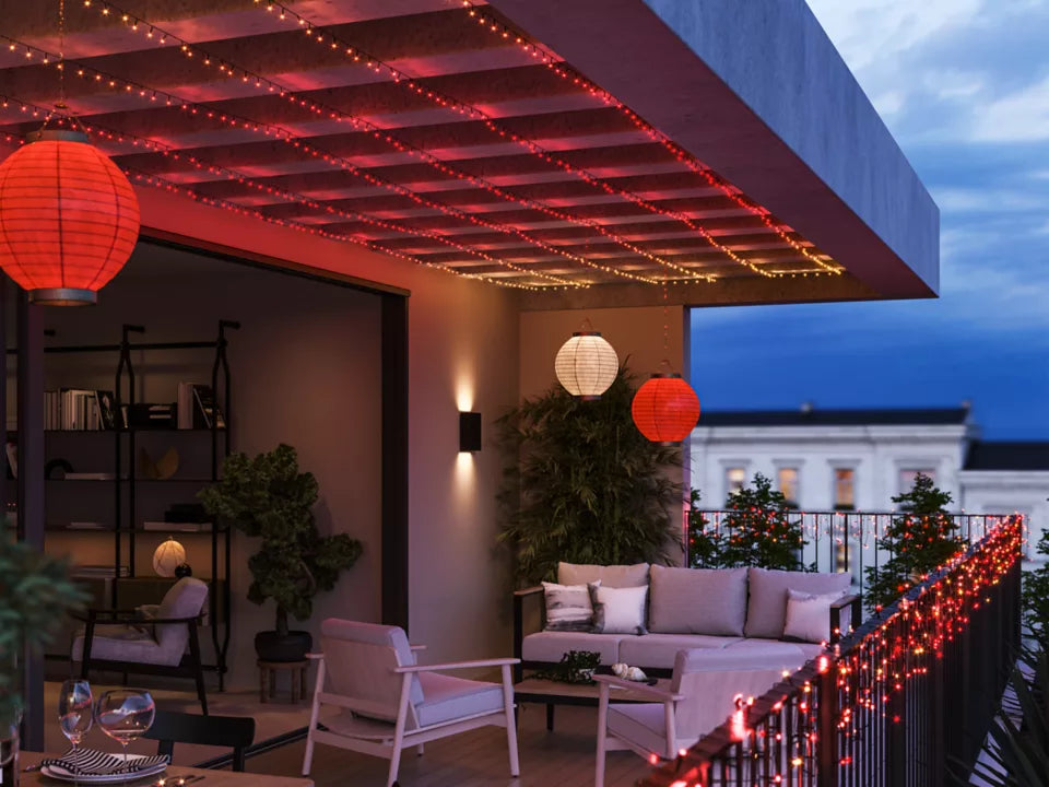 Philips Hue Festavia String Lights roof
 