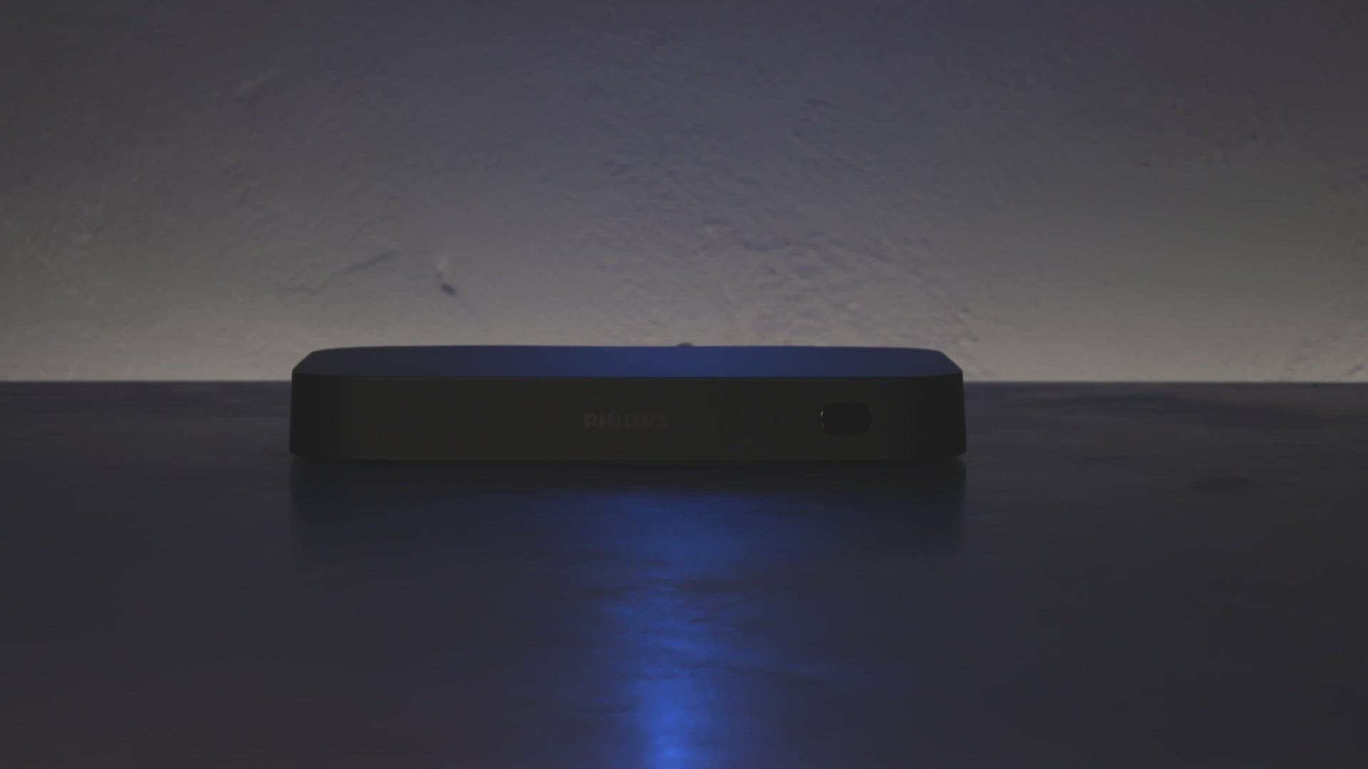 Philips Hue Play HDMI Sync Box Makes A TV Light Show From Any