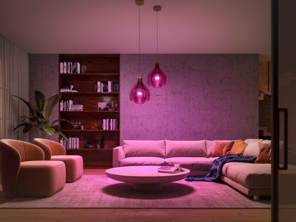 Philips Hue A60 - White & Colour B22 Globe pruple