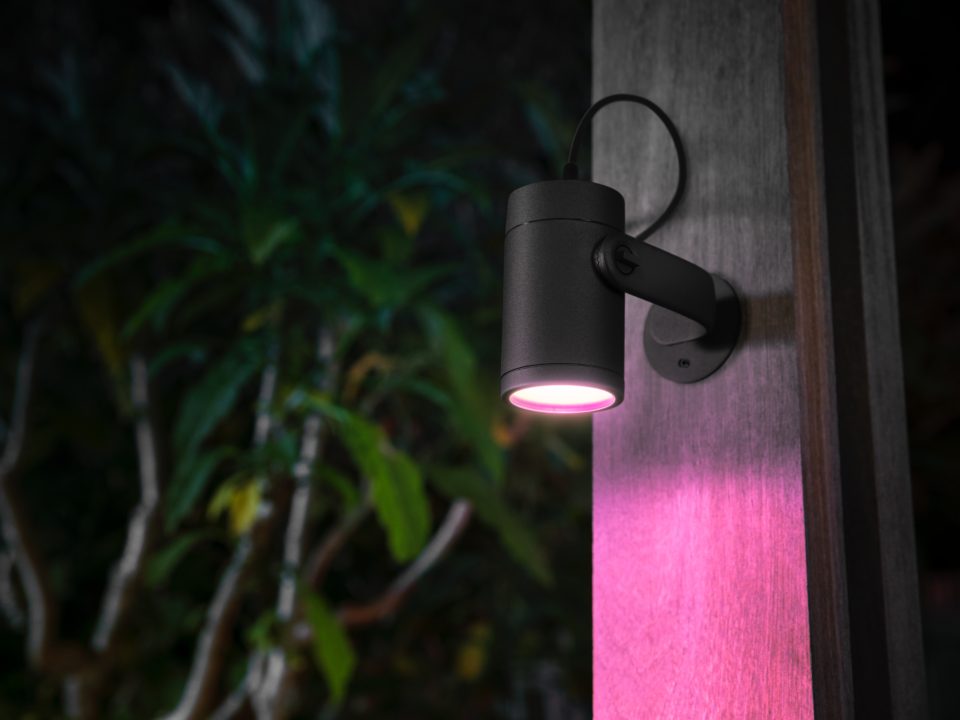 Philips Hue Lily Outdoor LED Spotlight pink