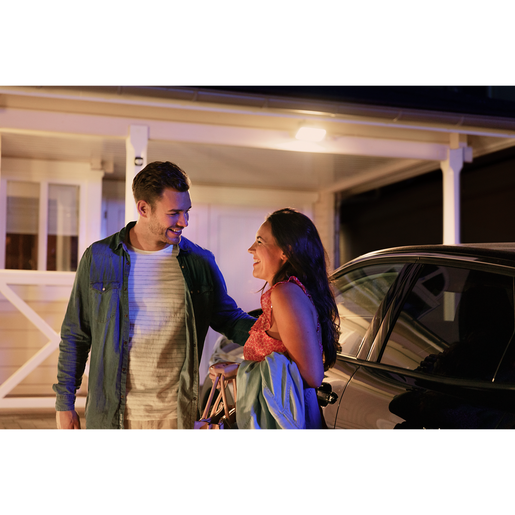 Philips Hue outdoor sensor in driveway