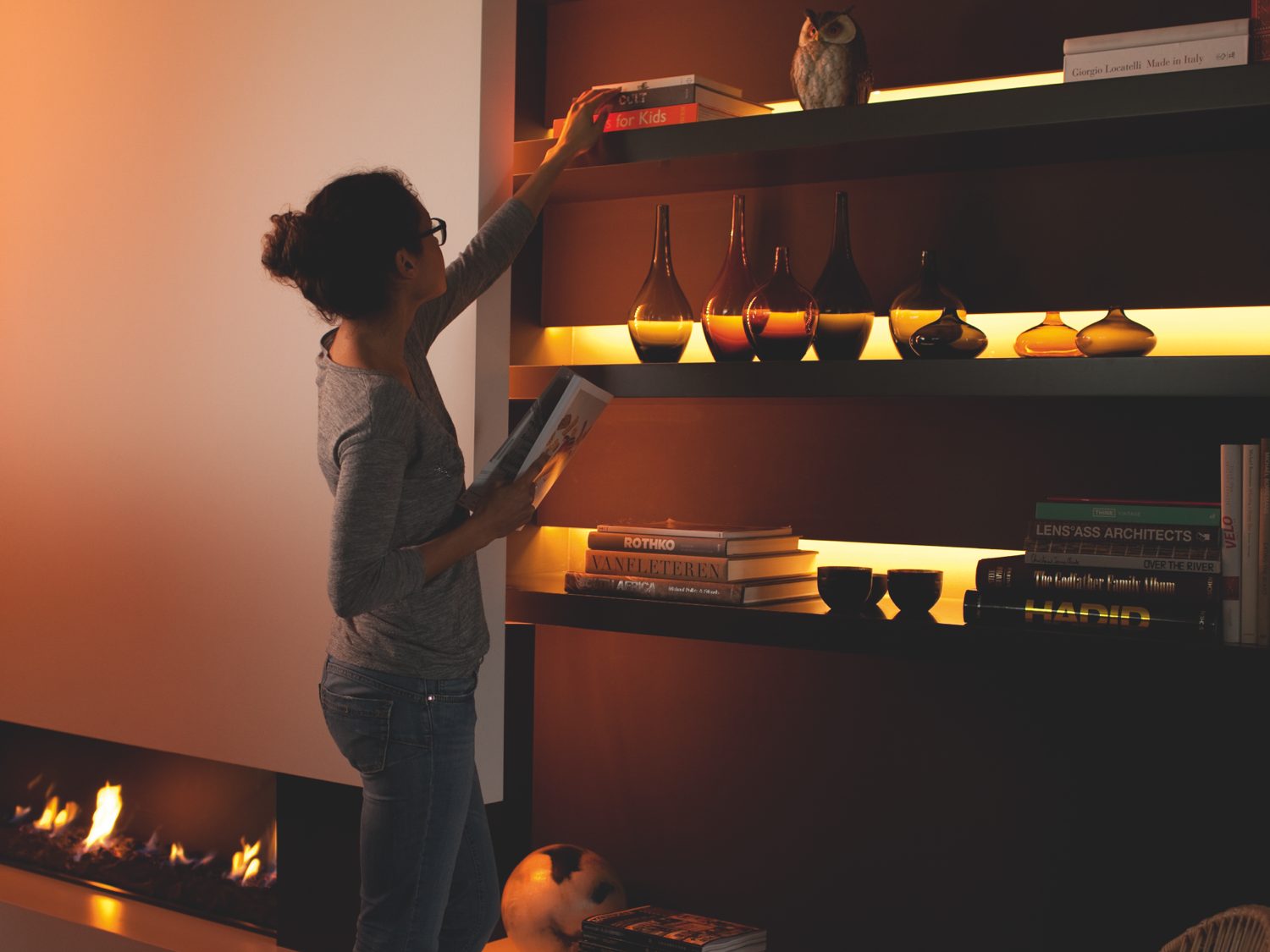 Philips Hue Lightstrip Plus - 2m – Simply-LEDs.com.au