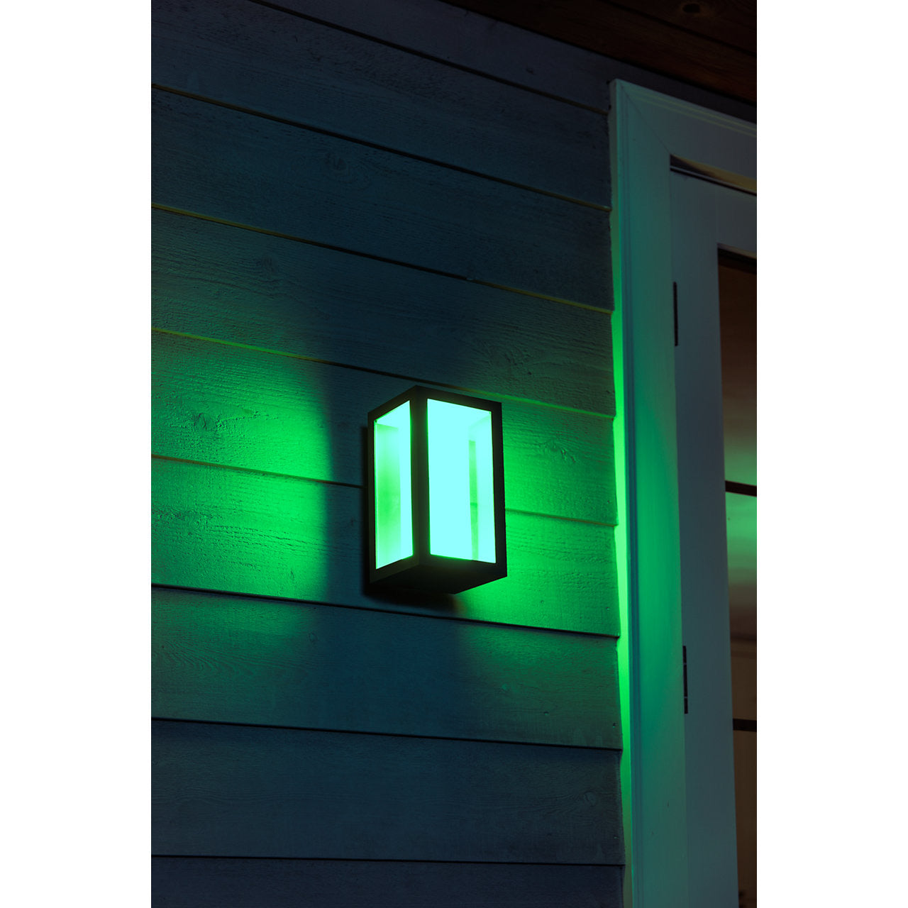 Hue impress wall lantern with green